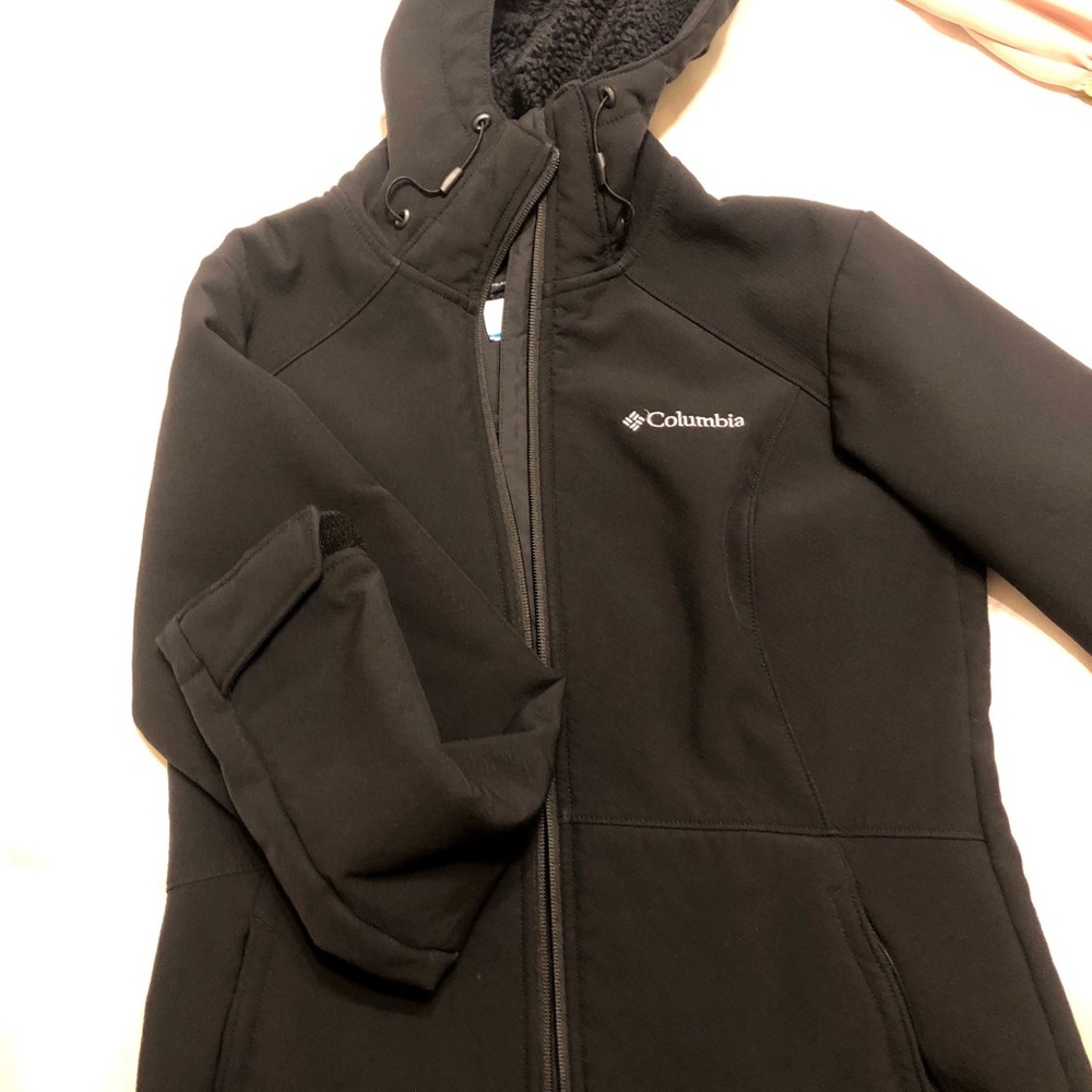 Columbia hooded jacket